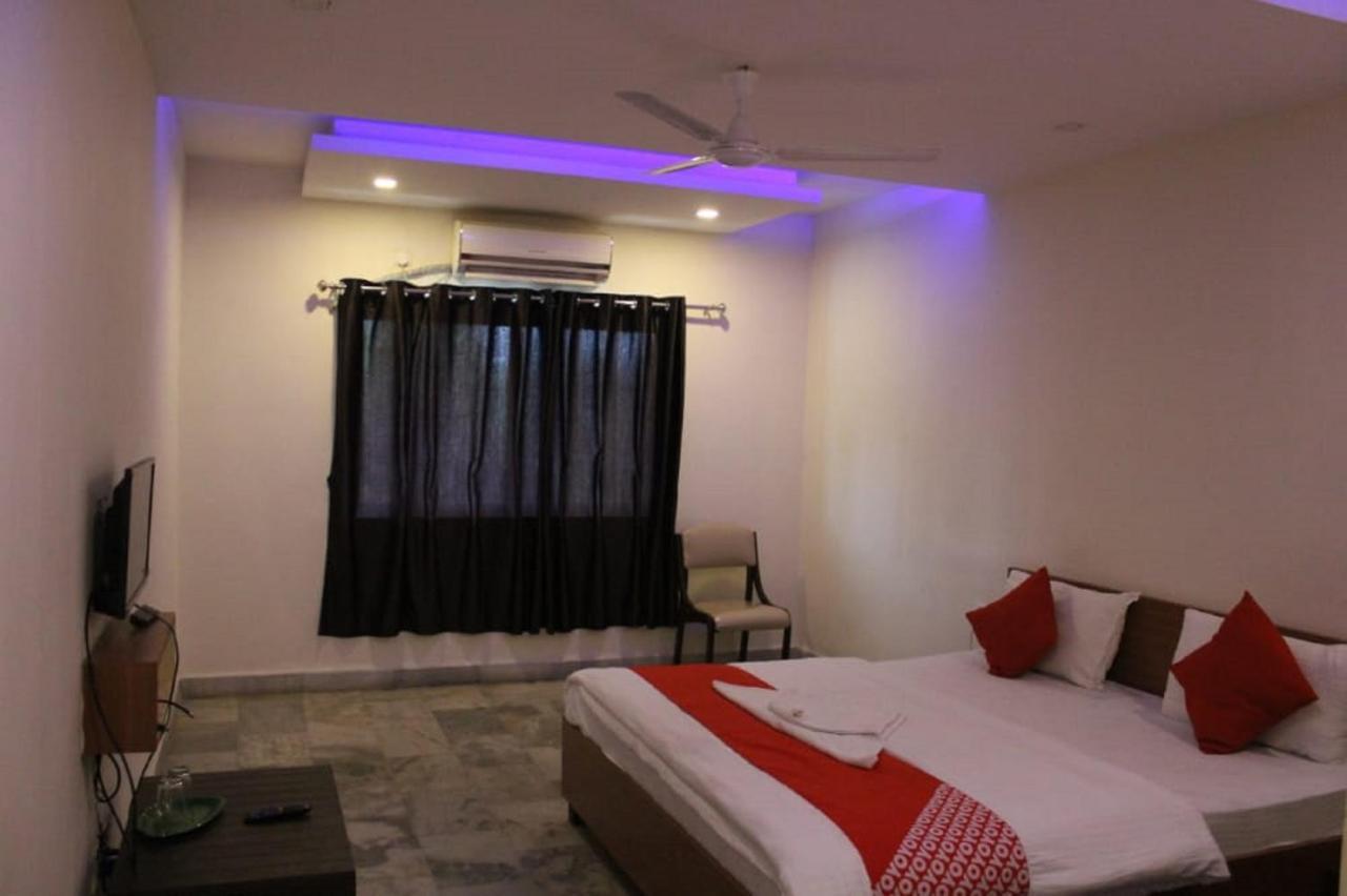 Pārdi Hotel Krishna المظهر الخارجي الصورة